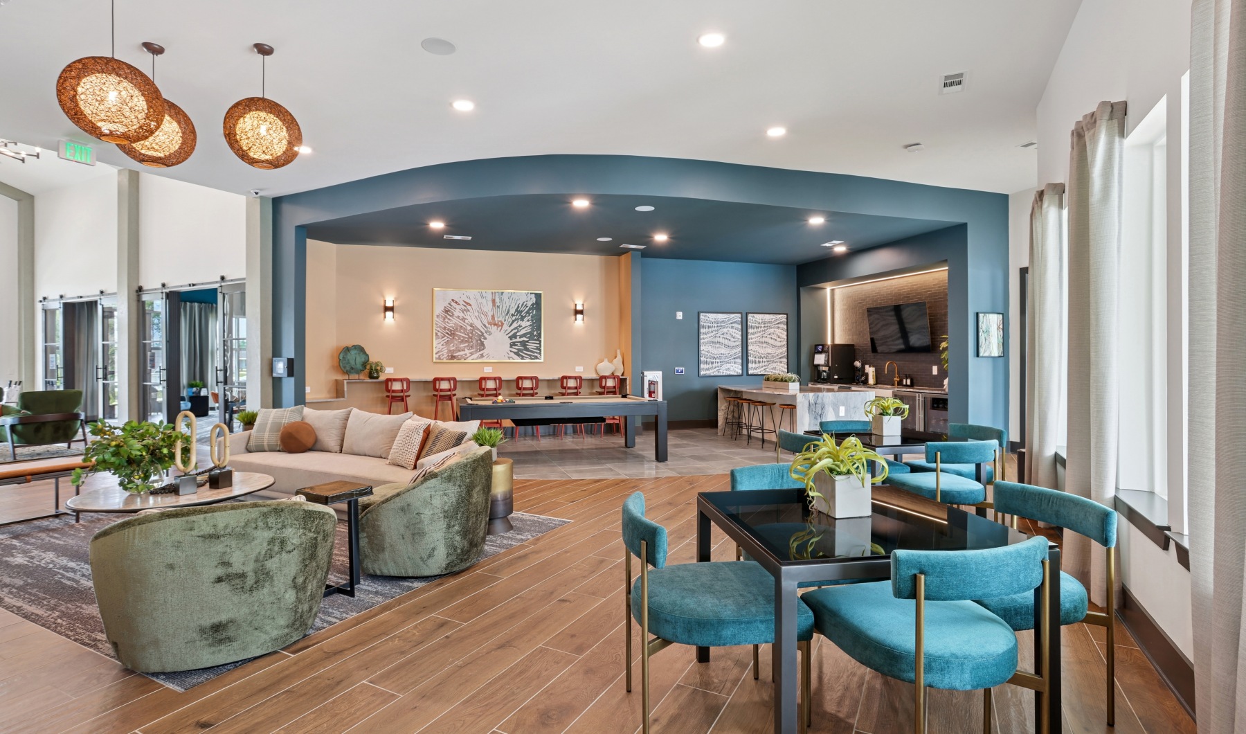 Live Elevated: Smart Homes, Southern Calm